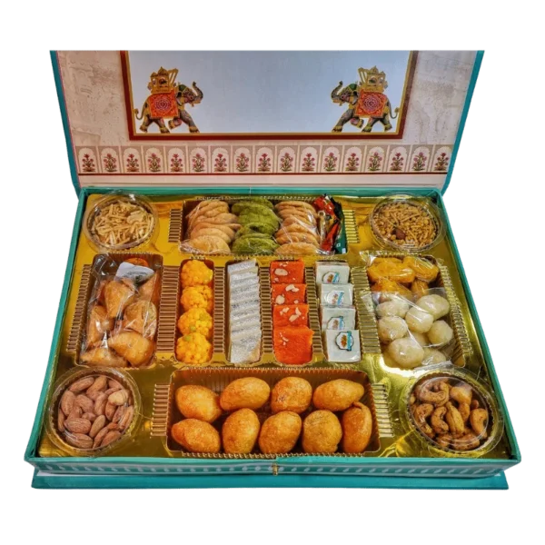 Precious Mitthan Bhaji Box 1.5 kg (5 Items) 800 Rs