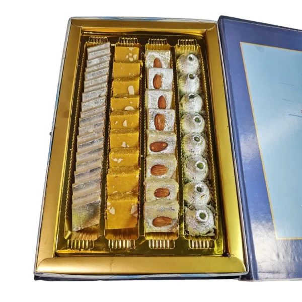 Mitthan premium mix box | Shagun Box | Sweets Gift Pack